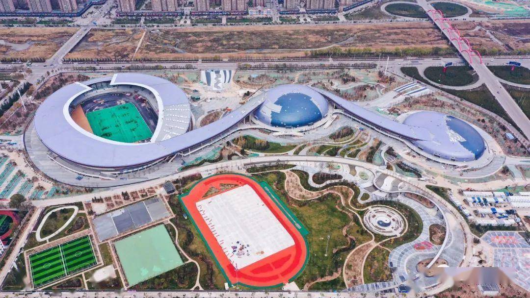 庆阳甘肃平凉市体育运动公园复合型塑胶跑道